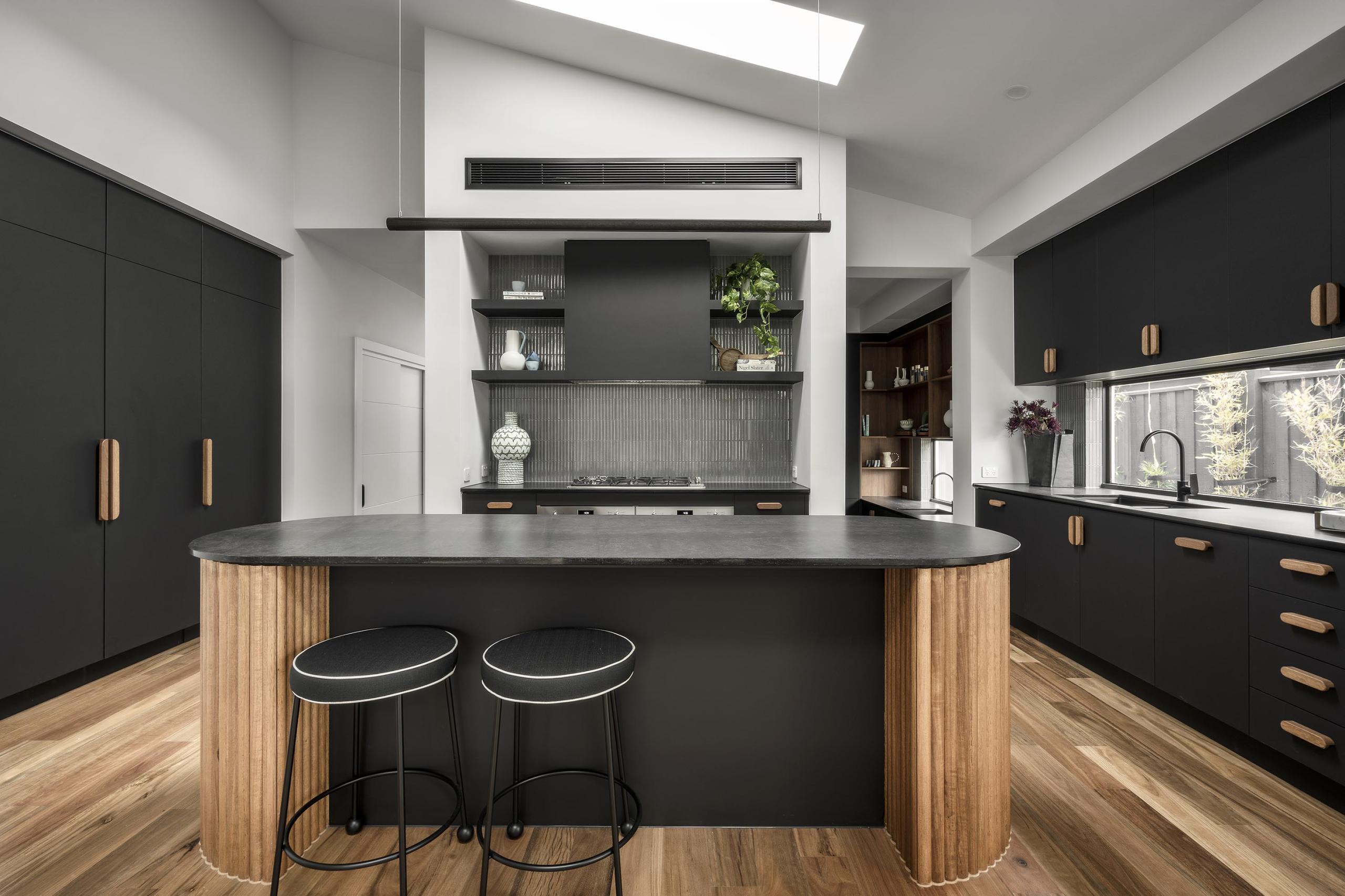 BELLBRAE 28 8796