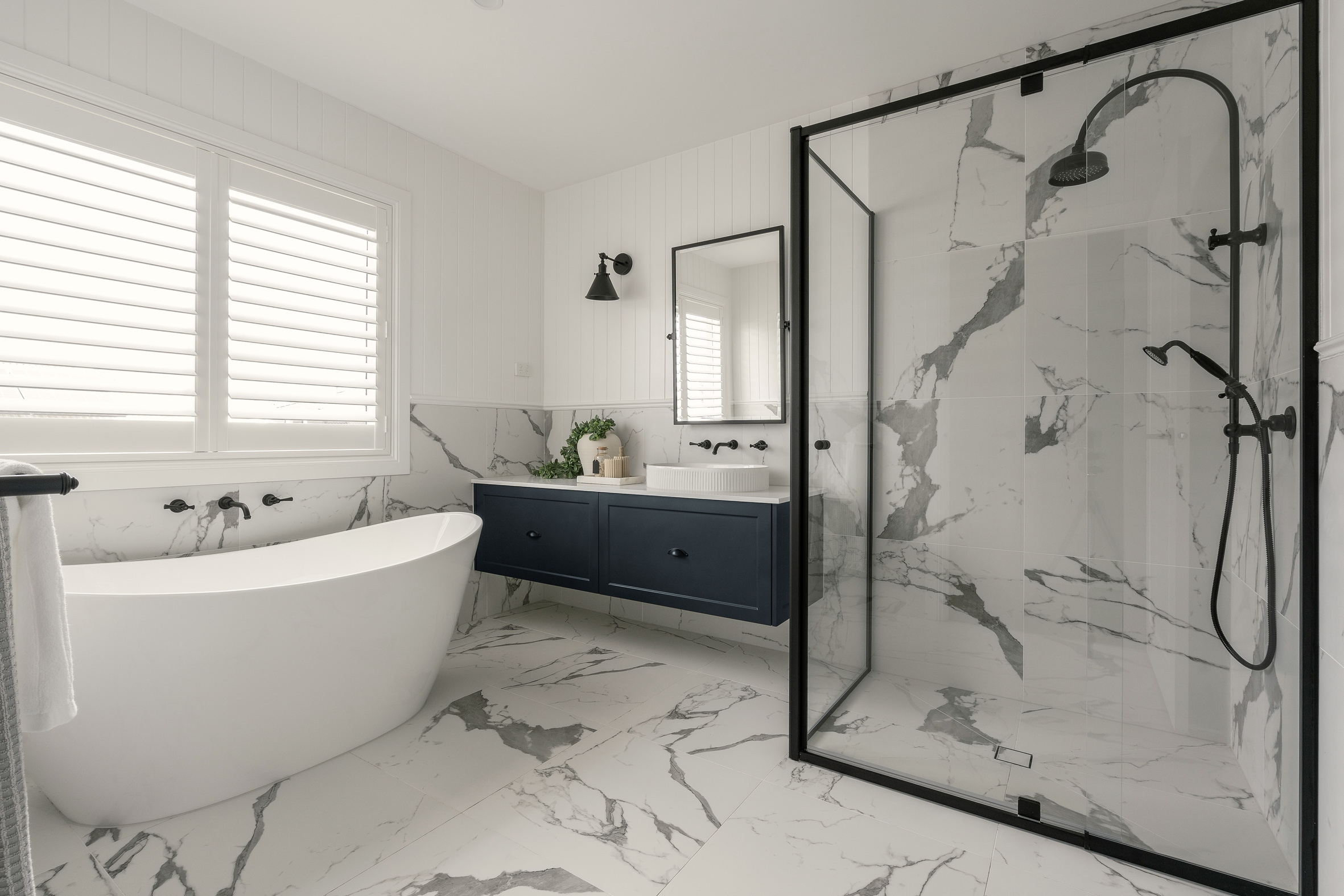 Rosemont 362 Bathroom