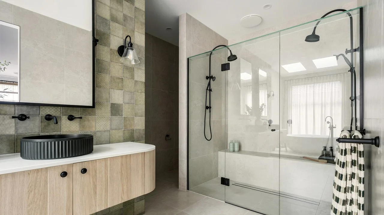 Winslow Ensuite