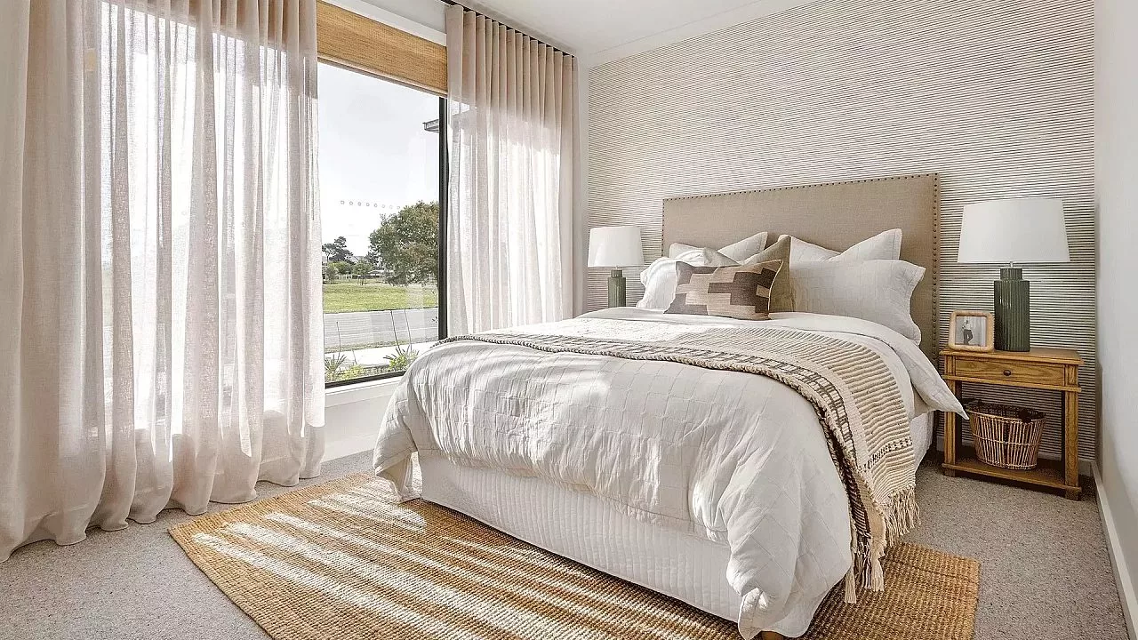 Woodside 3000 Bedroom