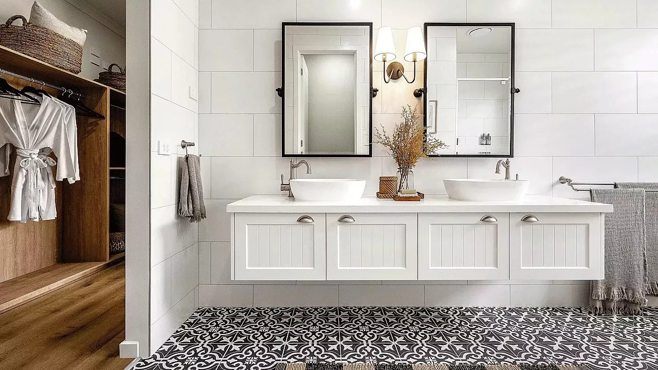 Woodside 3000 Ensuite WIR