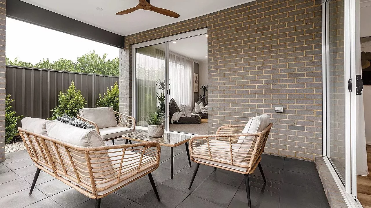 Lexington 27 Alfresco