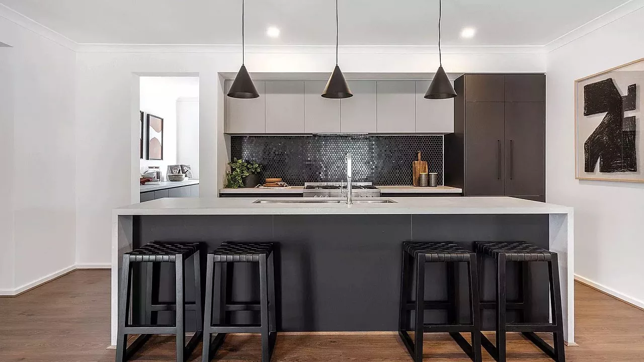 Merrick 24 Kitchen