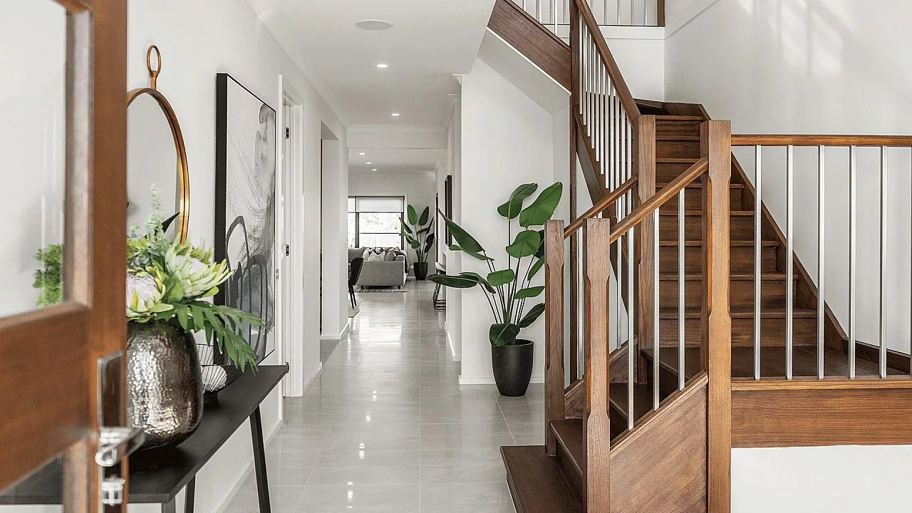 Brentwood 39 Stairs and Hallway