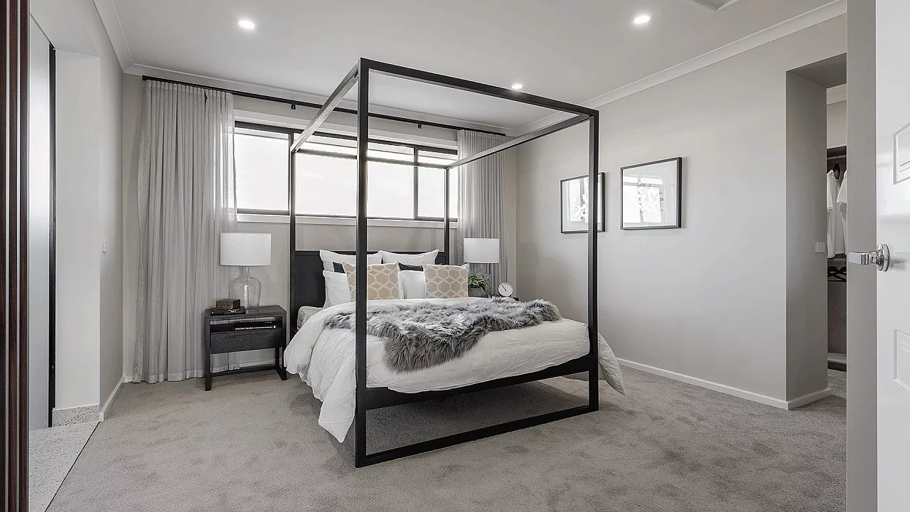 Brentwood 39 Master Bedroom
