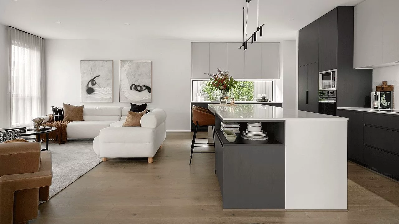 Montrose 43 Kitchen and Living