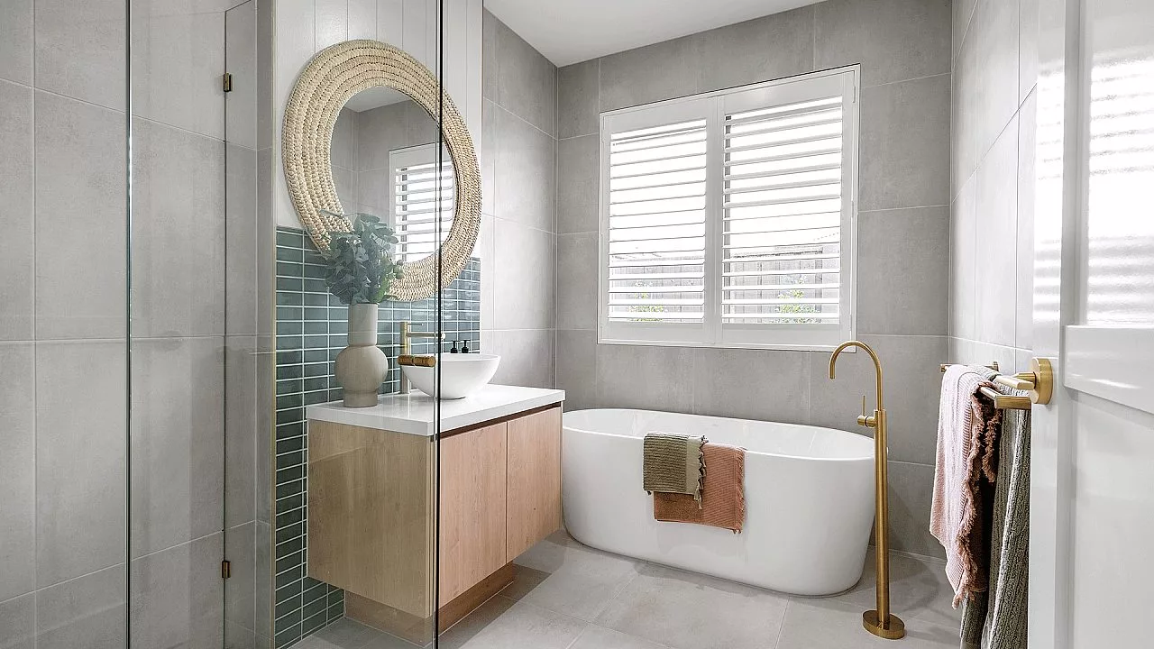 Sansa 28 Bathroom
