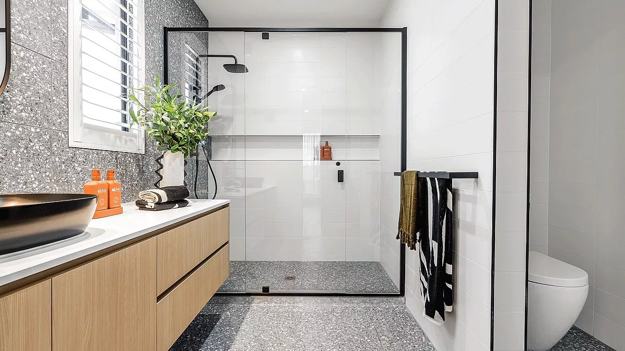 Blackwood 38 Bathroom