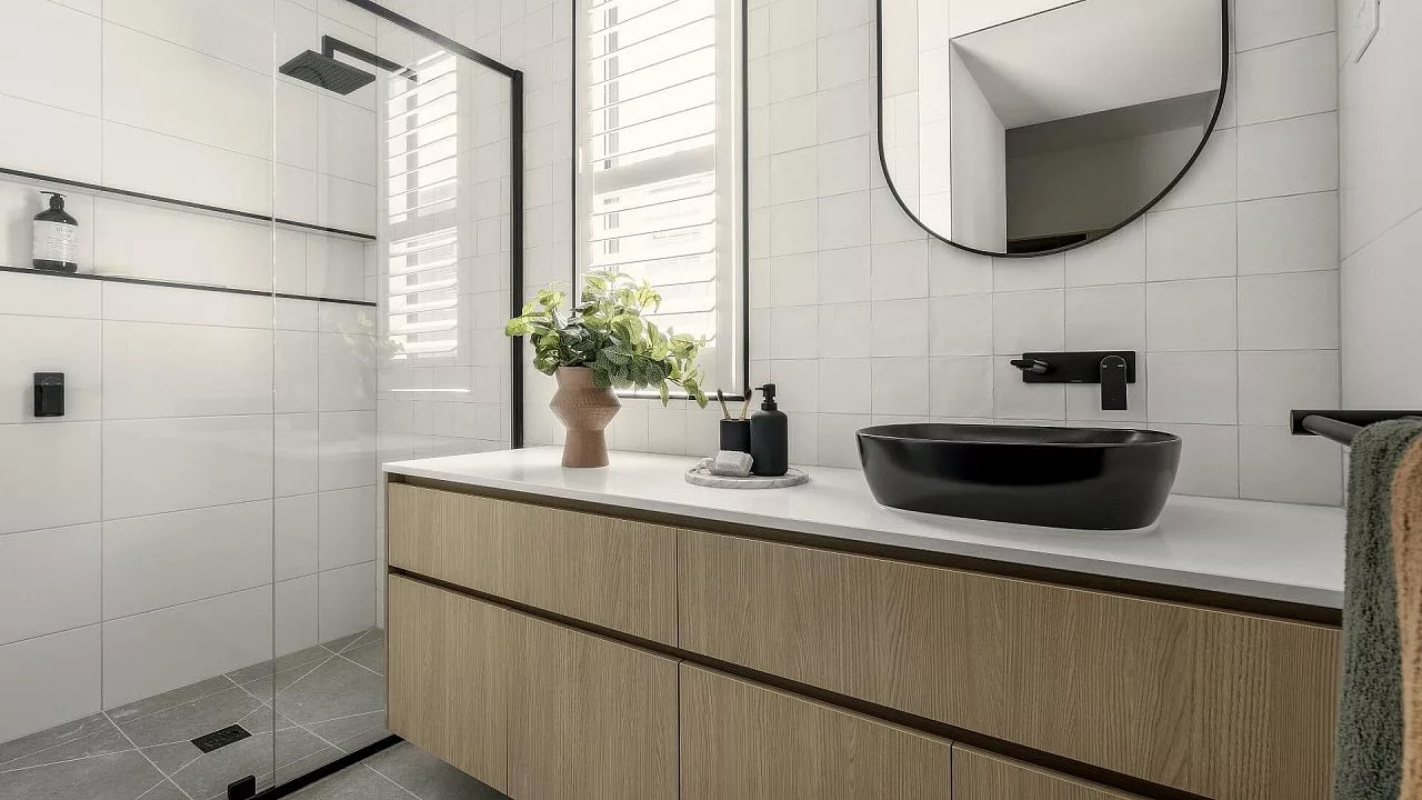 Blackwood 38 Bathroom