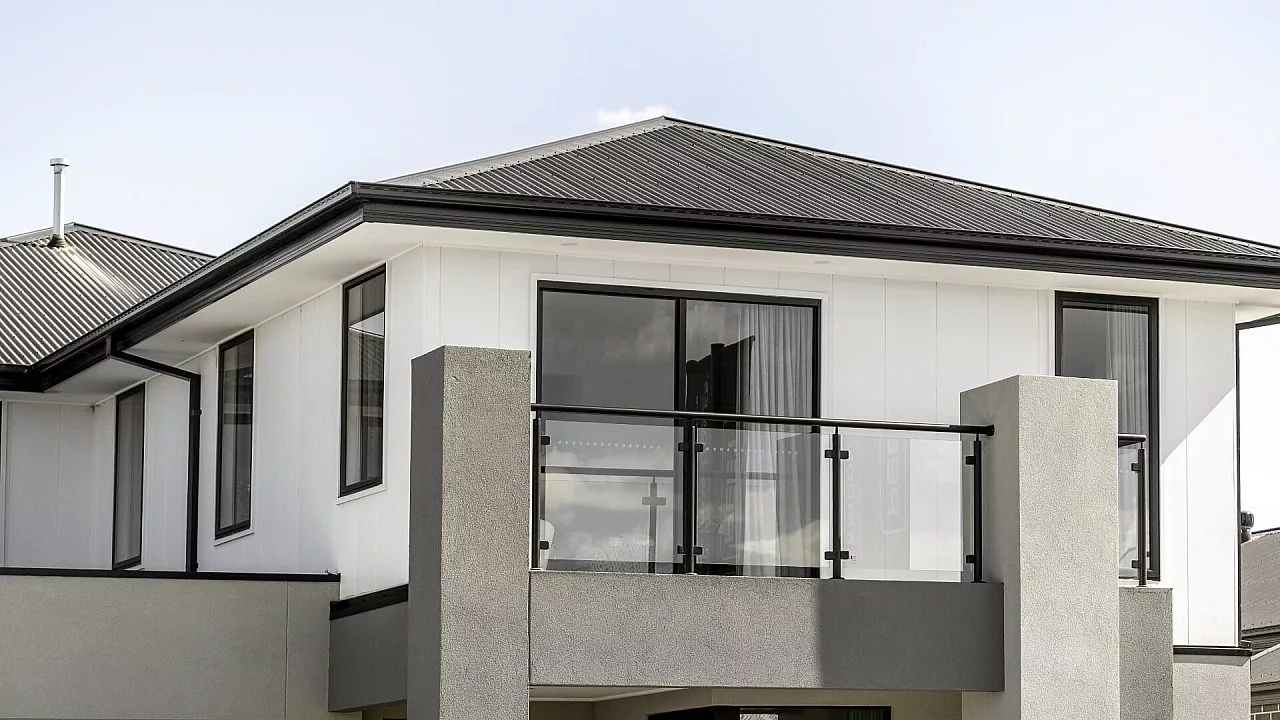Blackwood 38 Facade