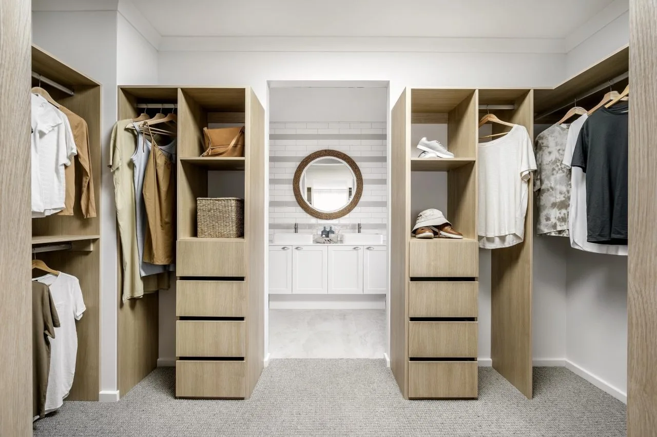 Loft 43 Walk in Robe
