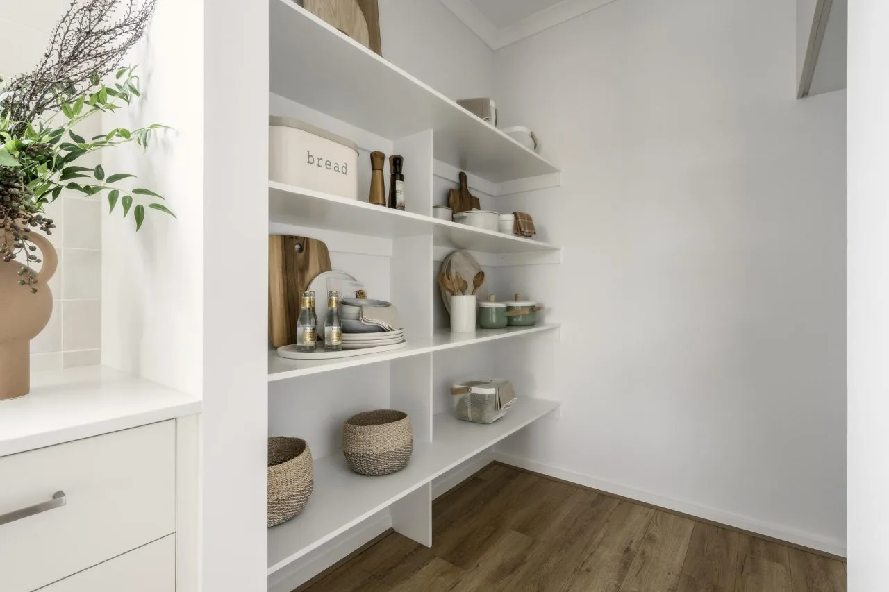 Maldon 25 Pantry