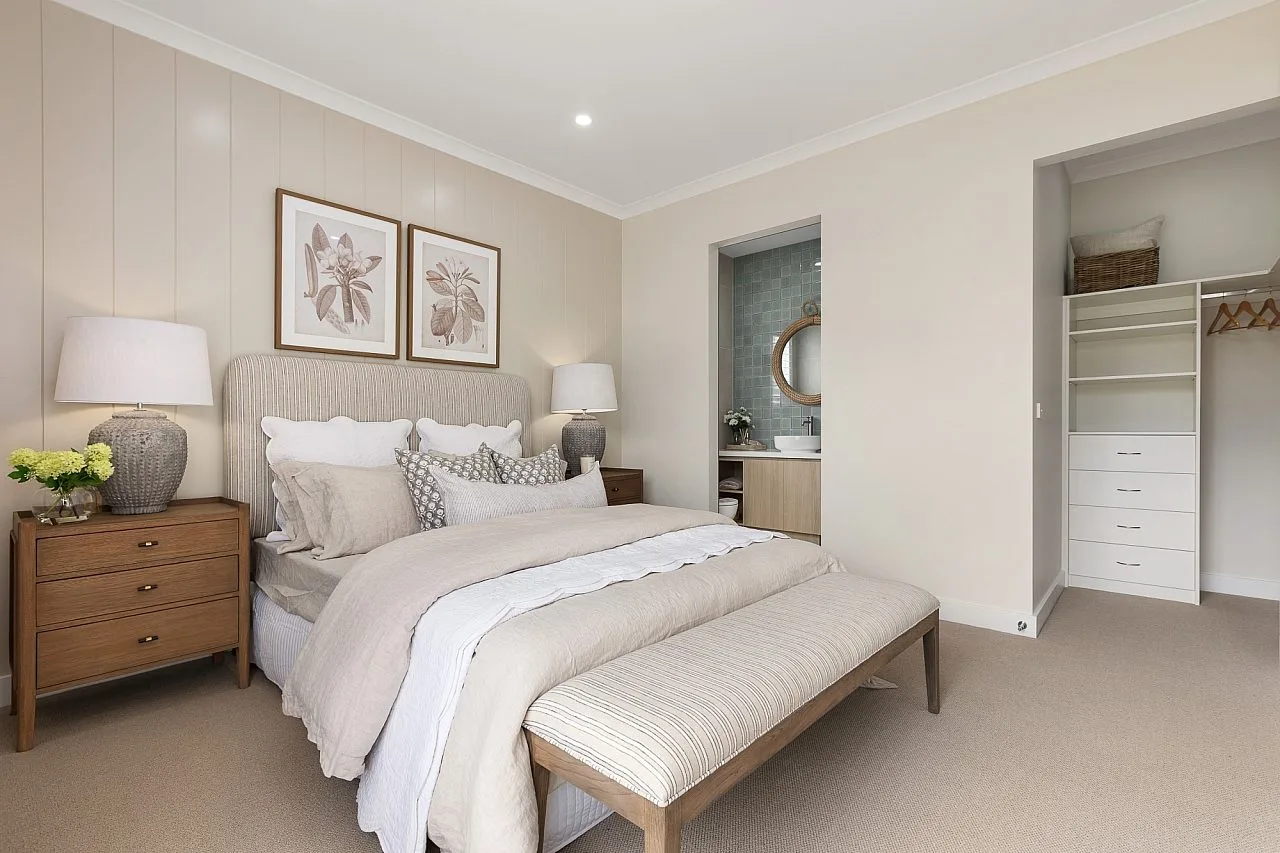 Newport 209 Bedroom