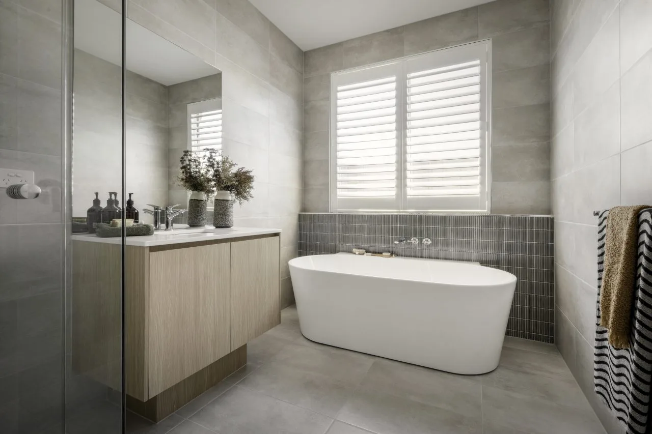 Winslow 33 Bathroom