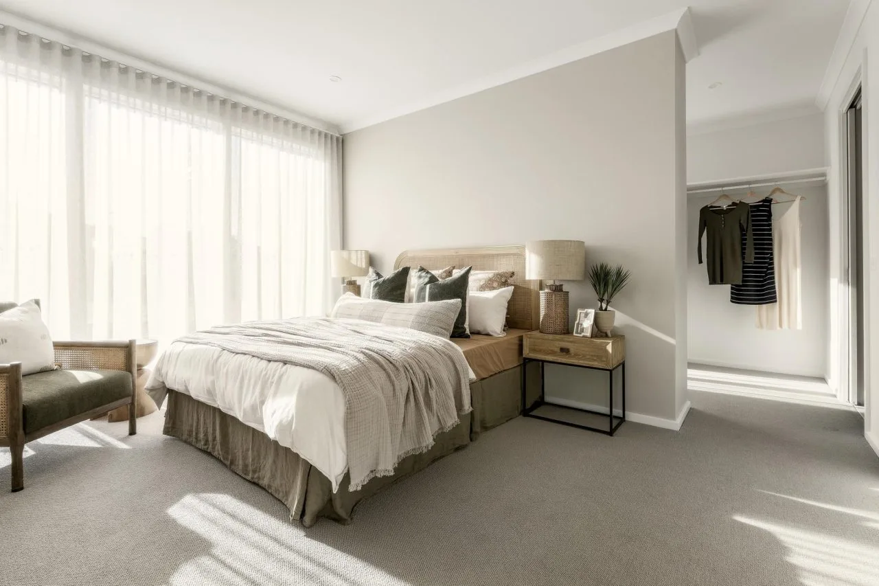 Winslow 33 Master Suite
