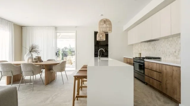Somers 26 Dining and Kitchen