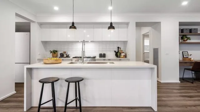 Eden 25 Kitchen