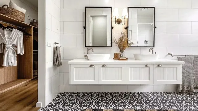 Woodside 3000 Ensuite WIR