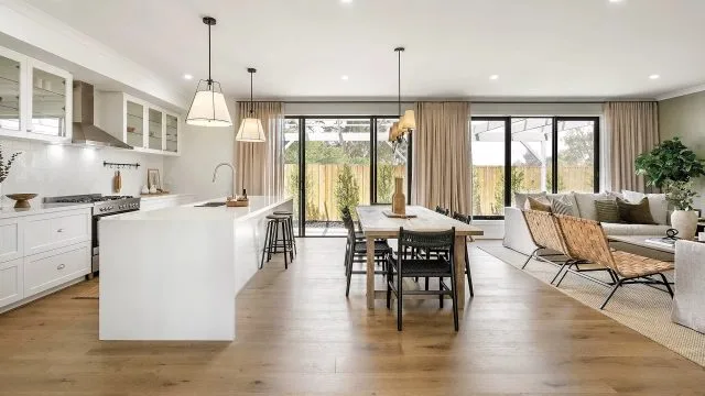 Woodside 3000 Kitchen and Living