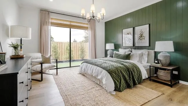 Woodside 3000 Master Bedroom