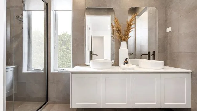 Lexington 27 Ensuite