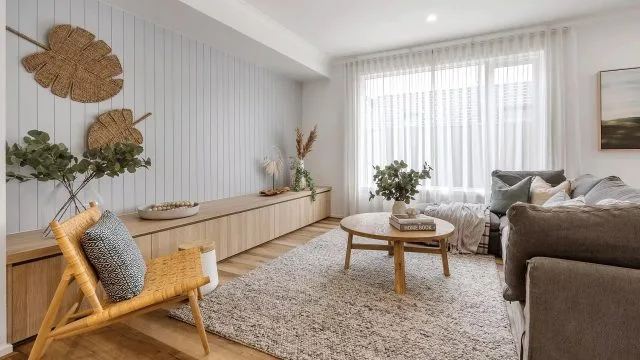 Lexington 27 Living
