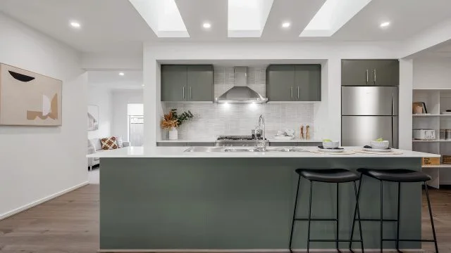 Newbury 28 Kitchen