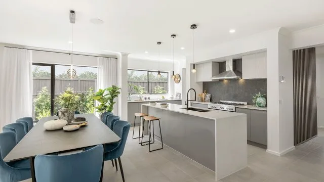 Bellevue 29 Kitchen and Dining