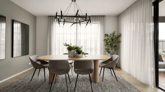 Montrose 43 Dining