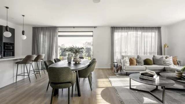 Blackwood 38 Kitchen, Dining and Living