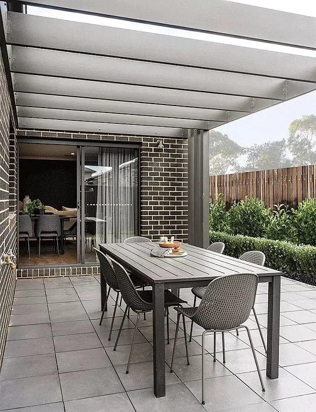 Merrick 24 Alfresco