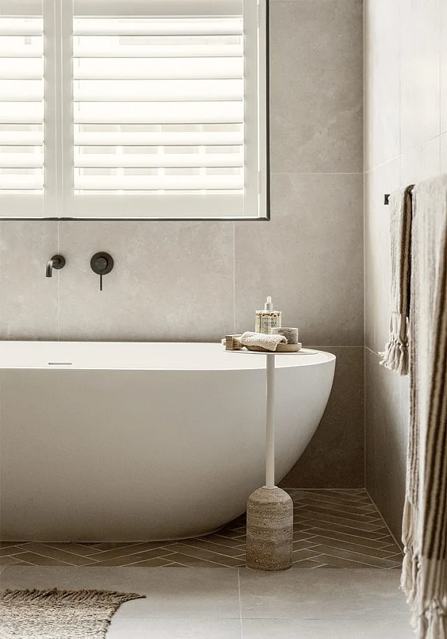 Elmont 32 Ensuite