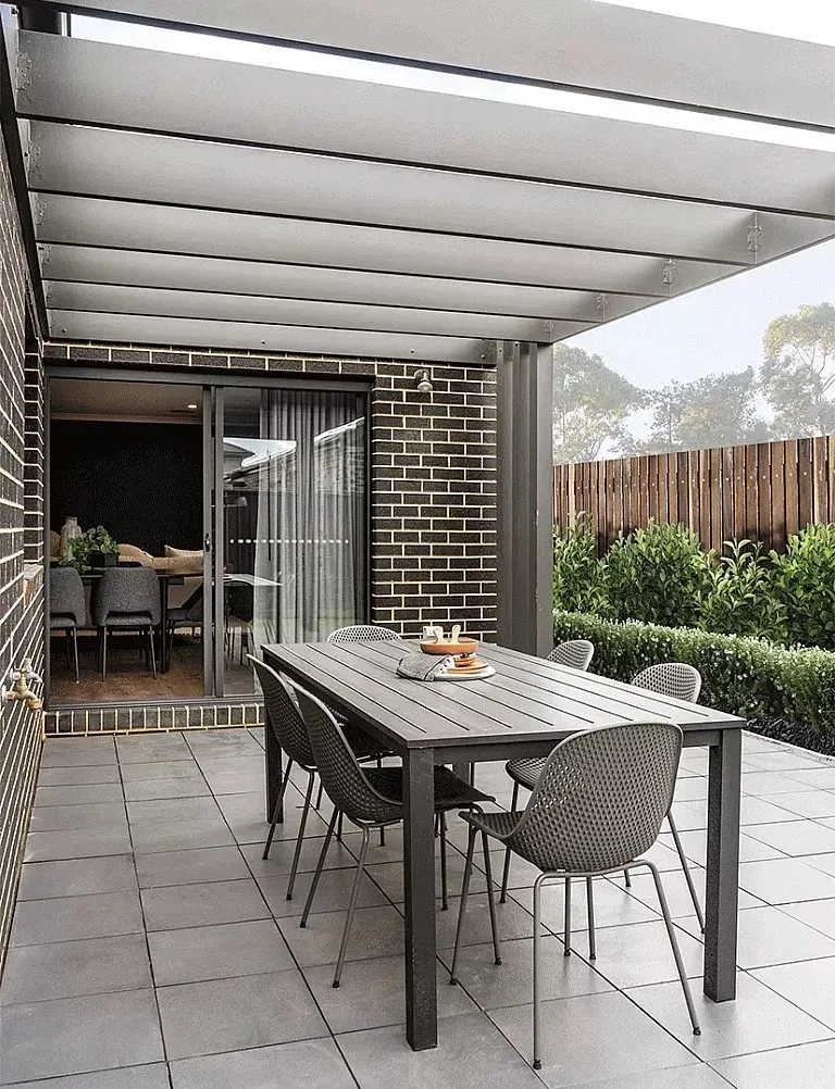 Merrick 24 Alfresco