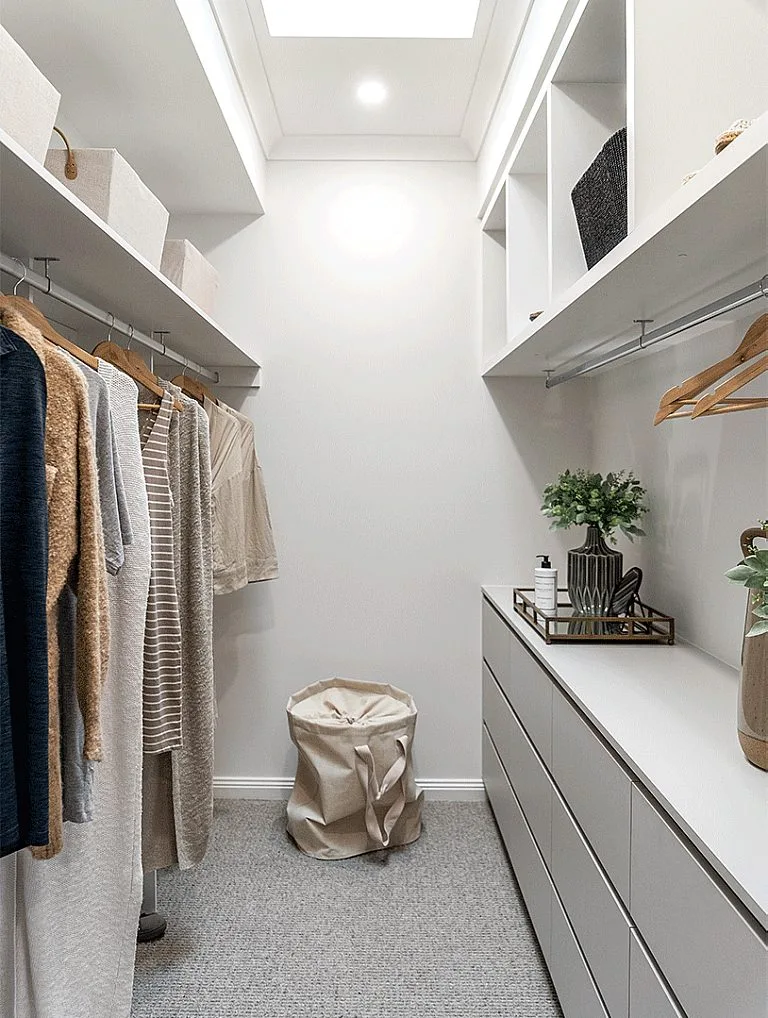 Clifton 27 Walk in Robe