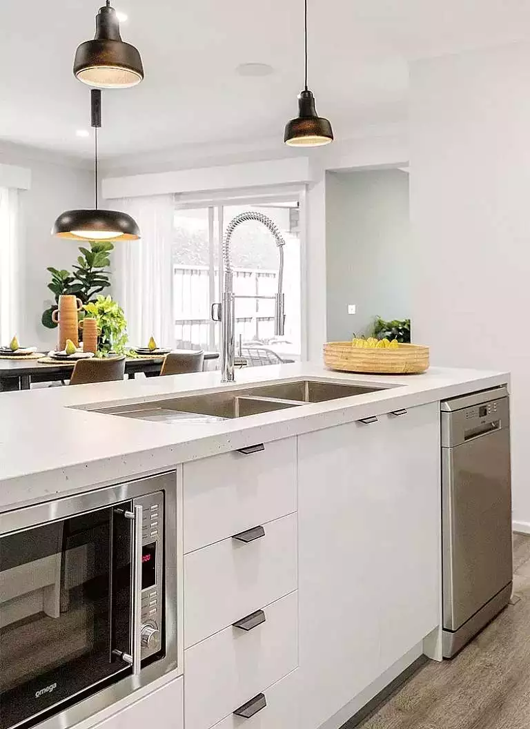 Eden 25 Kitchen
