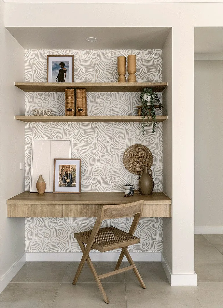 Somers 26 Study Nook