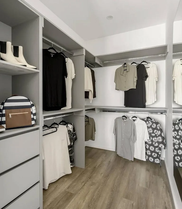 Blackwood 38 Walk in Robe