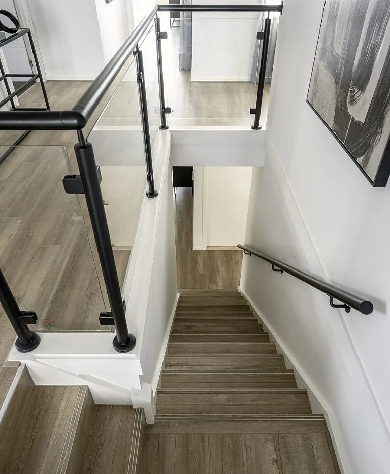 Blackwood 38 Stairway