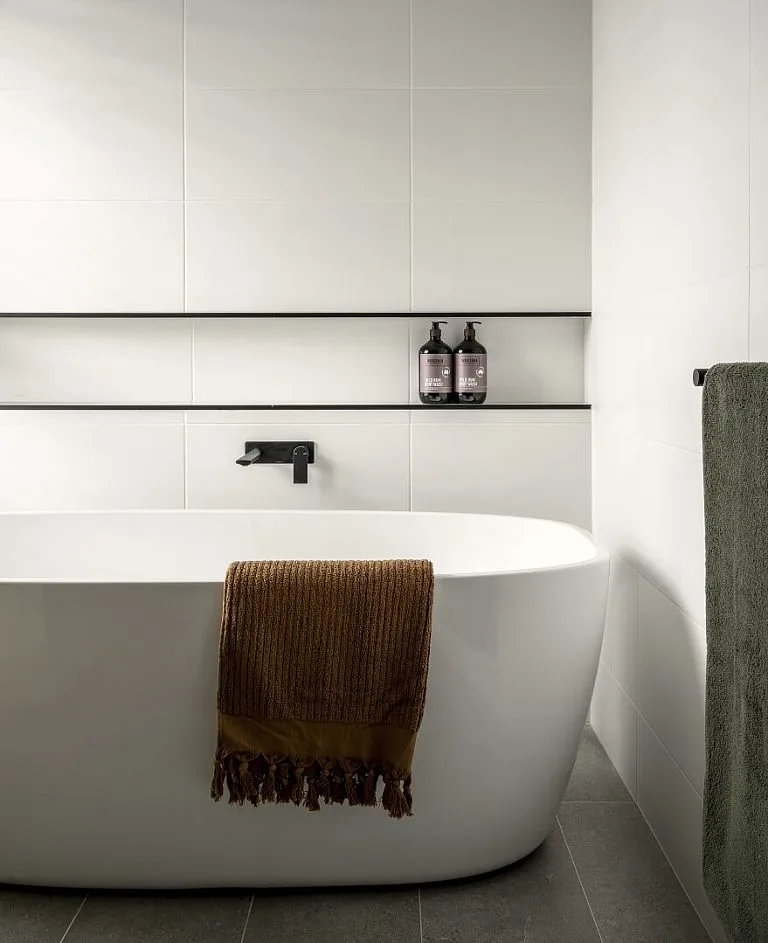 Blackwood 38 Bathroom