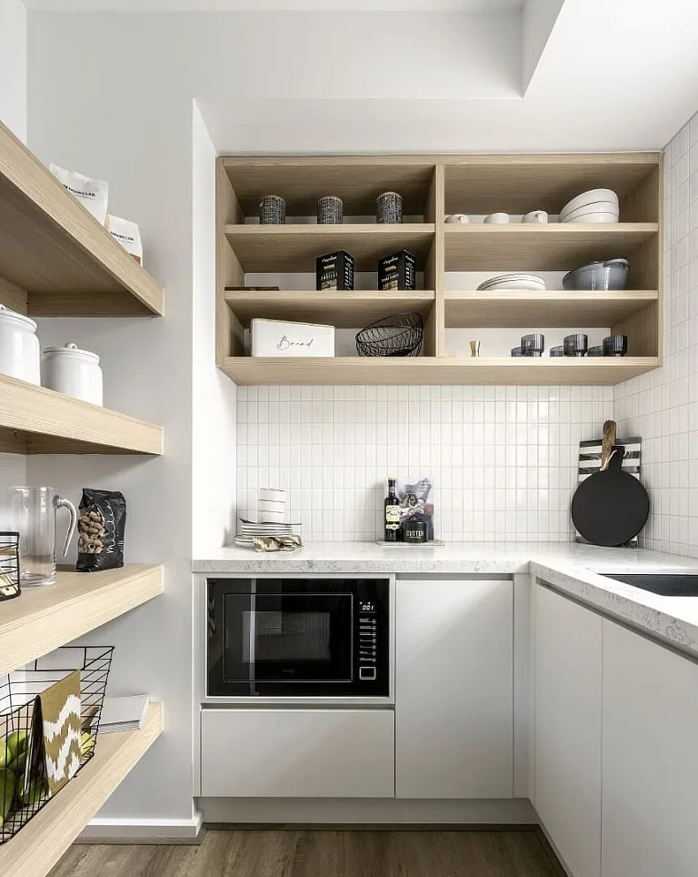 Blackwood 38 Walk in Pantry