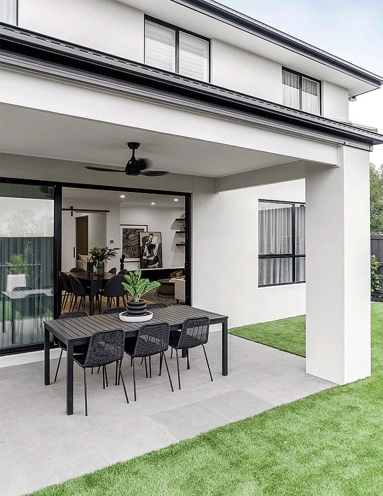 Blackwood 38 Alfresco